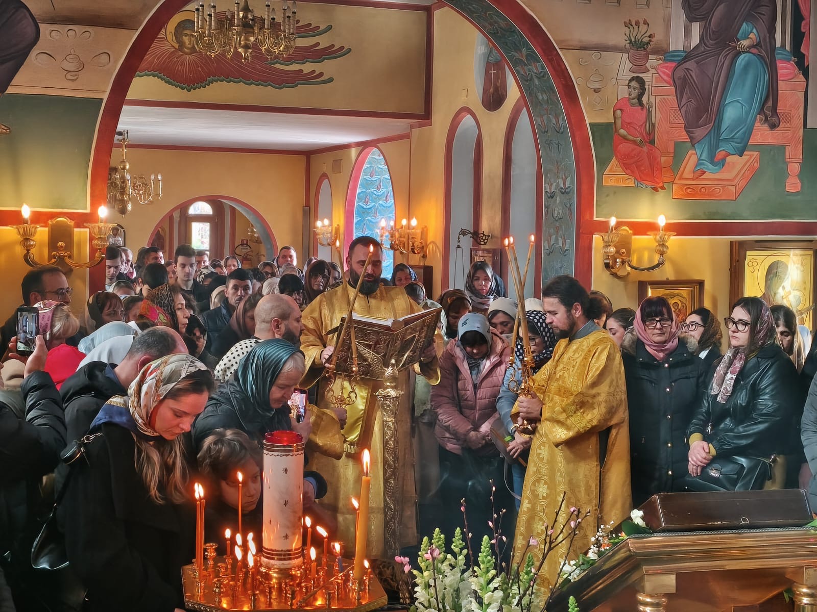 Il Metropolita Mark celebra a Roma